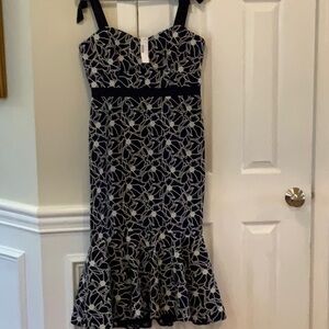 Beautiful Navy and white Jcrew mermaid floral lined dress, Never worn. Size 10